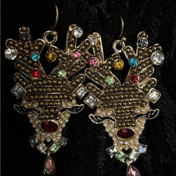 NWT - HOLIDAY EARRINGS - Picture 2 of 6